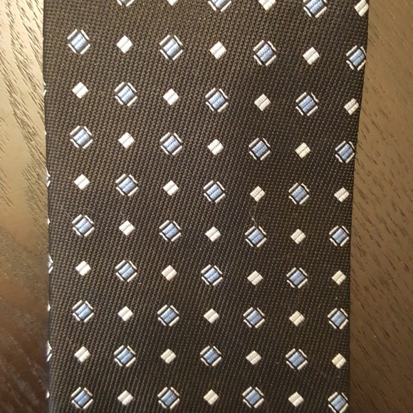 Jos. A. Bank Tie - Picture 2 of 4